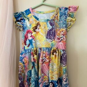 Beautiful Disney princess flutter sleeve dress 3T